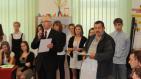 Kliknij by wej¶æ dzien_nauczyciela2011_49_t1.jpg