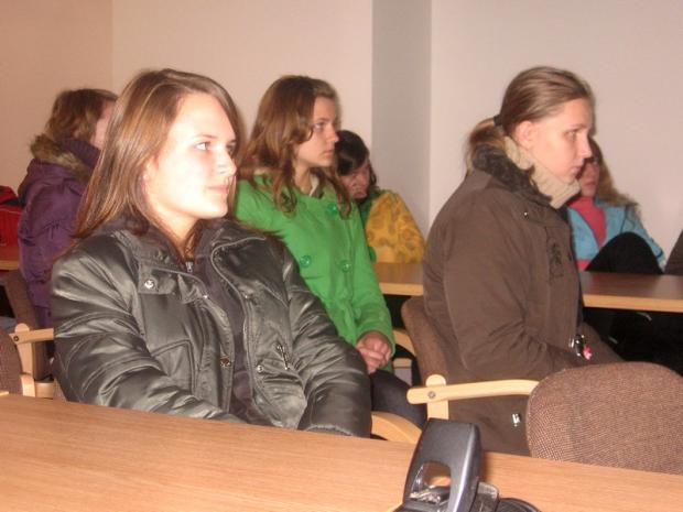 zajecia_w_parku2008_13.jpg